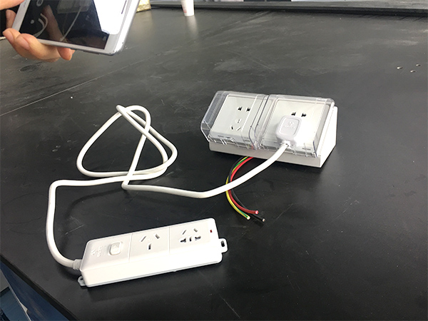 實(shí)驗(yàn)臺(tái)插座 實(shí)驗(yàn)室島式插座86型