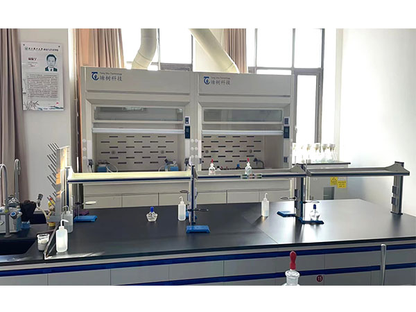 全鋼通風柜 全鋼通風柜灰白色