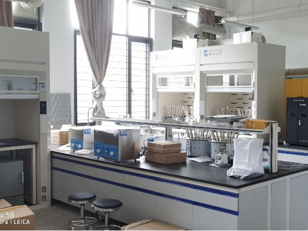 杭州實驗室裝修公司哪家好？